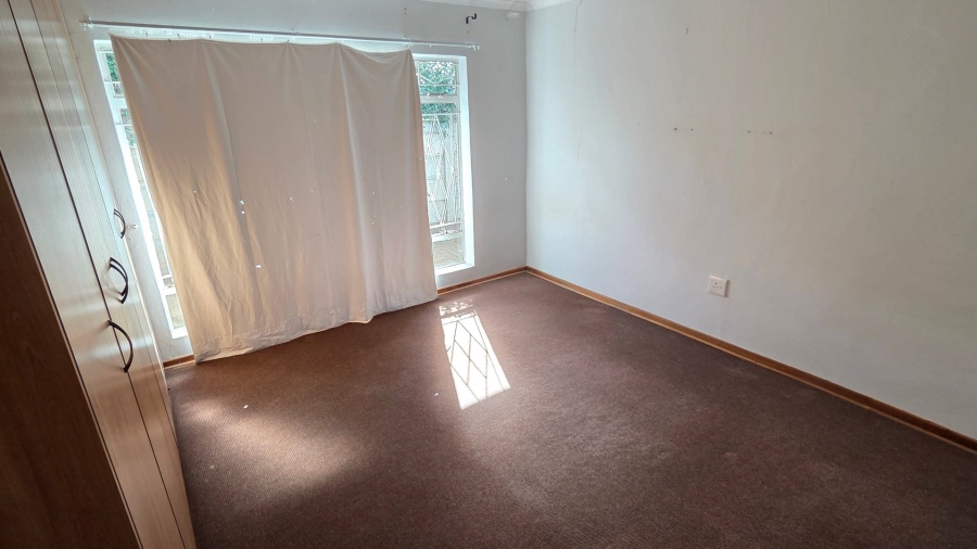 4 Bedroom Property for Sale in Universitas Free State